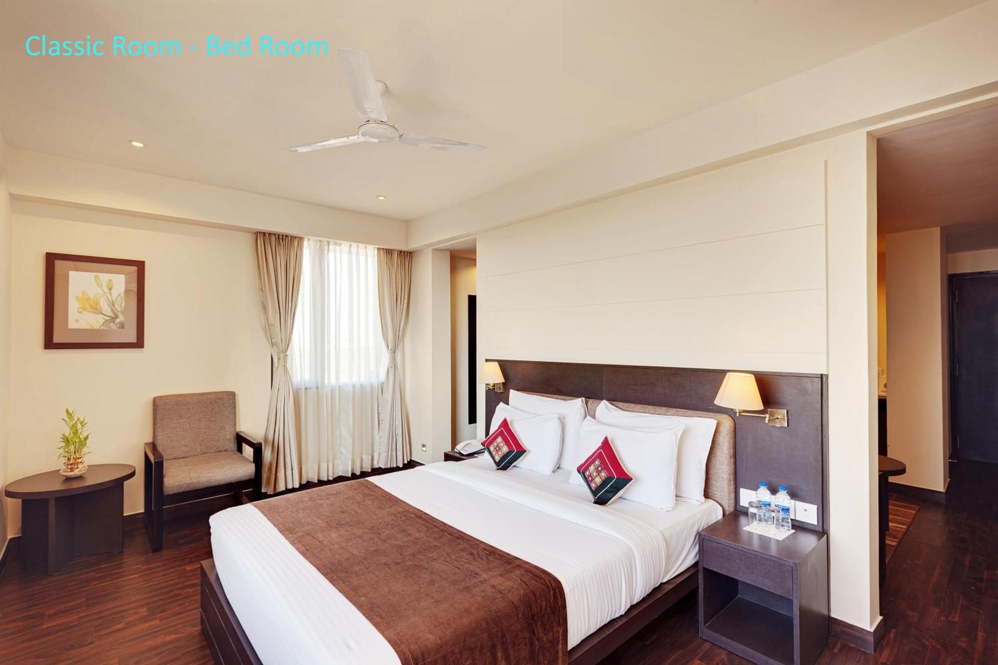 Whispering Palms Hotel Jaipur Buitenkant foto